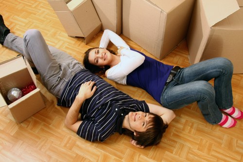 Preparing household and office items for storage in St Johns Wood